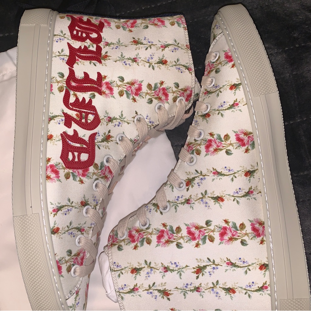 Gucci Women Sneakers